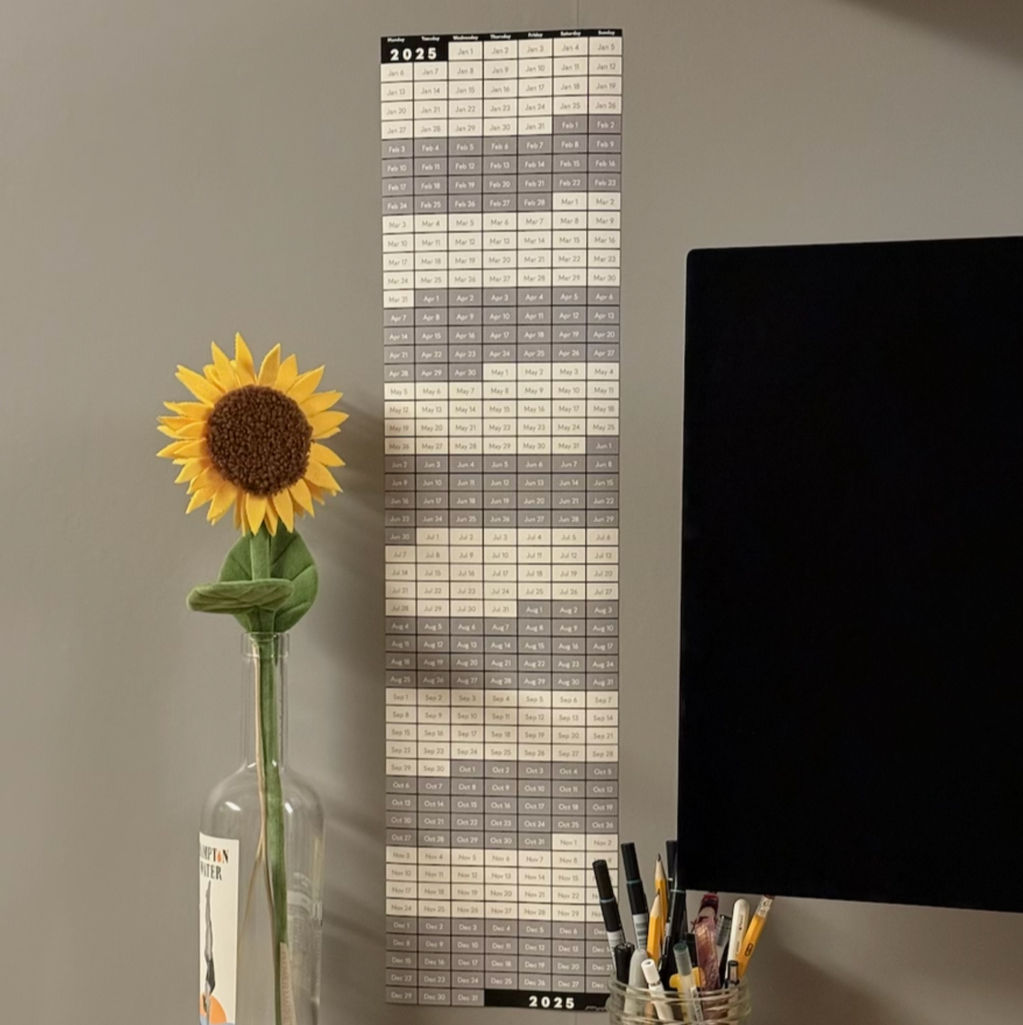 2025 Calendar: 6 x 24in (Weekly)